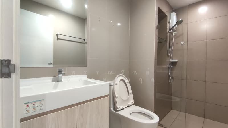 Rich Park @ Triple Station, Bangkok, 591 Srinakarin Road, Suan Luang, Suan Luang, Bangkok, 1 Bedroom, 29 sqm, Condo For Sale, by พรรณทิพย์ อัศวทองกุล, 500271607 - DDproperty.com