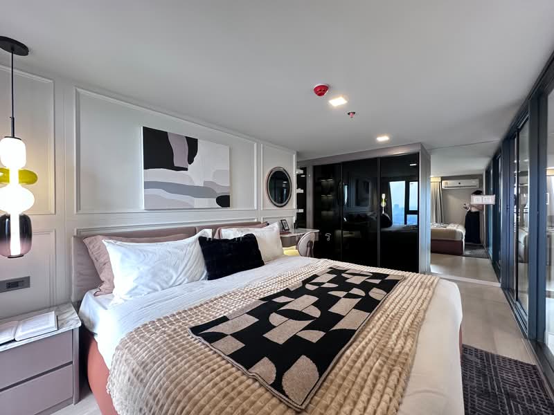 Life Phahon-Ladprao, Bangkok, 996 Phahonyothin Road, Jom Phon, Chatuchak, Bangkok, 1 Bedroom, 61 sqm, Condo For Sale, by ทักษพร, 500271616 - DDproperty.com