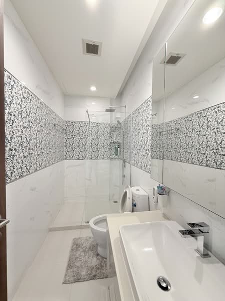 Menam Residences : แม่น้ำ เรสซิเดนท์, กรุงเทพ, 2088 ถนนเจริญกรุง, วัดพระยาไกร, บางคอแหลม, กรุงเทพ, 169 ตร.ม., คอนโด ขาย, โดย Orawan Ratanapratum, 500271617 - DDproperty.com