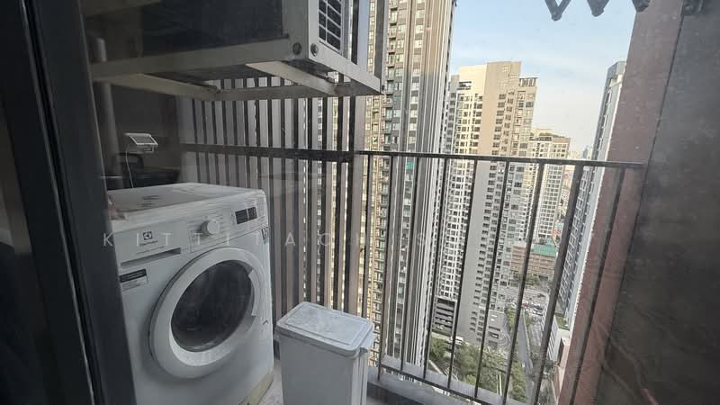 Life Asoke Hype, Bangkok, 339 Chaturathit Rd, Makkasan, Ratchathewi, Bangkok, 1 Bedroom, 32 sqm, Condo For Rent, by Kittitach Sukjoy, 500271664 - DDproperty.com