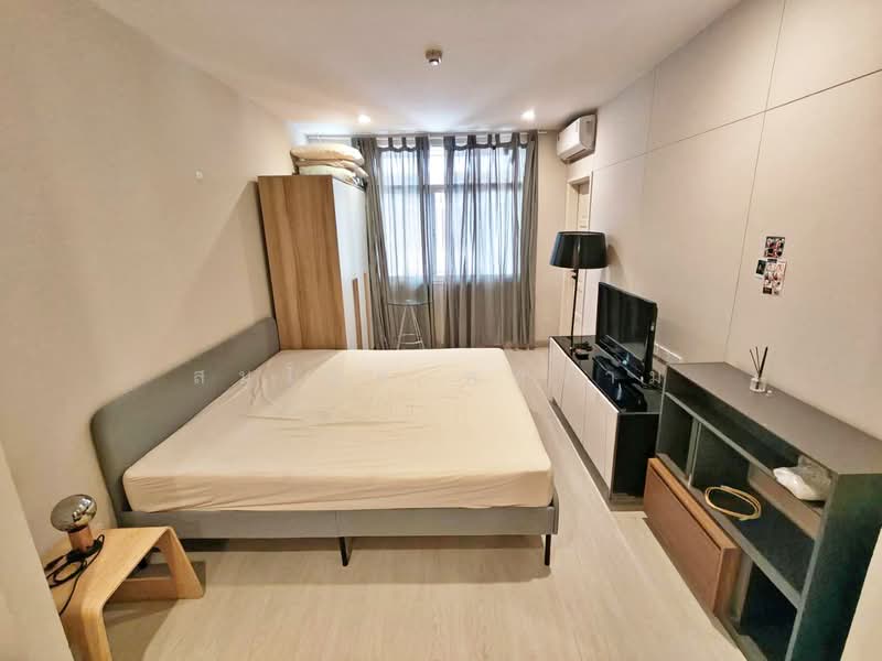 Baan Klang Krung Resort (Ratchada 7), Bangkok, 7 Ratchadaphisek Road, Din Daeng, Din Daeng, Bangkok, Studio, 35 sqm, Condo For Rent, by สมโชค พลงาม, 500271667 - DDproperty.com