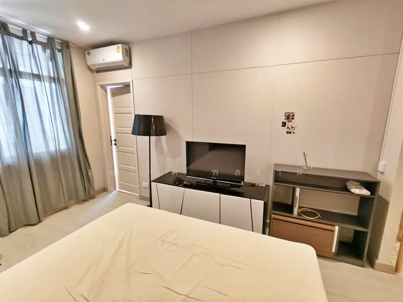 Baan Klang Krung Resort (Ratchada 7), Bangkok, 7 Ratchadaphisek Road, Din Daeng, Din Daeng, Bangkok, Studio, 35 sqm, Condo For Rent, by สมโชค พลงาม, 500271667 - DDproperty.com