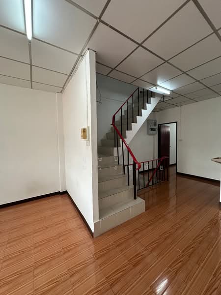 ทำเล MRT จรัญ 13 ให้เช่าทาวน์เฮ้าส์ 3 ชั้น ซ.จรัญ 12 บ้านพร้อมอยู่ ทำเลดี, Bangkok, จรัญสนิทวงศ์, Wat Tha Pra, Bangkok Yai, Bangkok, 3 Bedrooms, 150 sqm, Townhouse For Rent, by บุษบา รัตนวงษ์ชัย, 500271679 - DDproperty.com