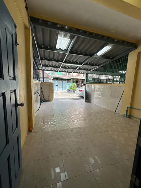 ทำเล MRT จรัญ 13 ให้เช่าทาวน์เฮ้าส์ 3 ชั้น ซ.จรัญ 12 บ้านพร้อมอยู่ ทำเลดี, กรุงเทพ, จรัญสนิทวงศ์, วัดท่าพระ, บางกอกใหญ่, กรุงเทพ, 150 ตร.ม., ทาวน์เฮ้าส์ ให้เช่า, โดย บุษบา รัตนวงษ์ชัย, 500271679 - DDproperty.com