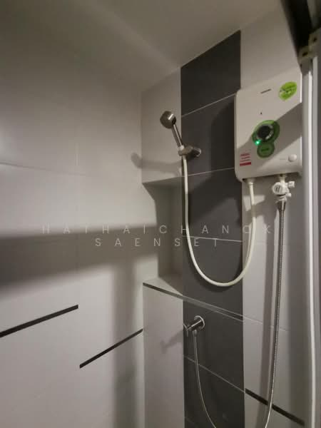 The Base Sukhumvit 77, Bangkok, 289 Sukhumvit 77 Road, Phra Kanong Nua, Watthana, Bangkok, 2 Bedrooms, 58 sqm, Condo For Rent, by Hathaichanok Saenset, 500271696 - DDproperty.com