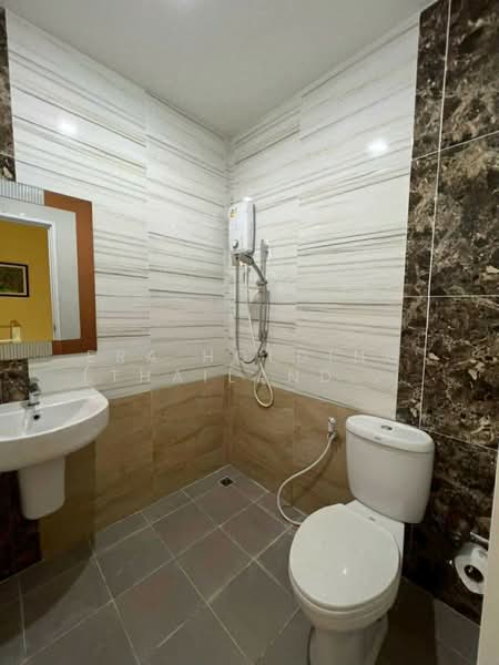 โกลเด้นท์ทาวน์เขาตาโล พัทยาใต้, ชลบุรี, บางละมุง, บางละมุง, ชลบุรี, 68 ตร.ม., ทาวน์เฮ้าส์ ให้เช่า, โดย ERA Holding (Thailand) Co., Ltd., 500271719 - DDproperty.com