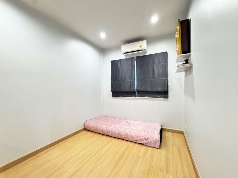 Supalai Bella Wongwaen-Lumlukka Klong 6, Pathum Thani, Soi Bueng Kham Proi, Bung Kham Proi, Lam Luk Ka, Pathum Thani, 3 Bedrooms, 96 sqm, Townhouse For Sale, by The Best Property รัตน์, 500271730 - DDproperty.com