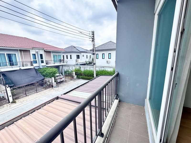 Supalai Bella Wongwaen-Lumlukka Klong 6, Pathum Thani, Soi Bueng Kham Proi, Bung Kham Proi, Lam Luk Ka, Pathum Thani, 3 Bedrooms, 96 sqm, Townhouse For Sale, by The Best Property รัตน์, 500271730 - DDproperty.com