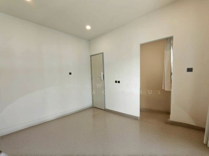 Urbanio Vibhavadi-Chaengwattana, Bangkok, Soi Chaeng Watthana 9-1, Kamphaeng Phet Road 6, Thung Song Hong, Lak Si, Bangkok, 3 Bedrooms, 180 sqm, Townhouse For Sale, by CHAWALIT KONGSAKPAIBUL, 500271738 - DDproperty.com