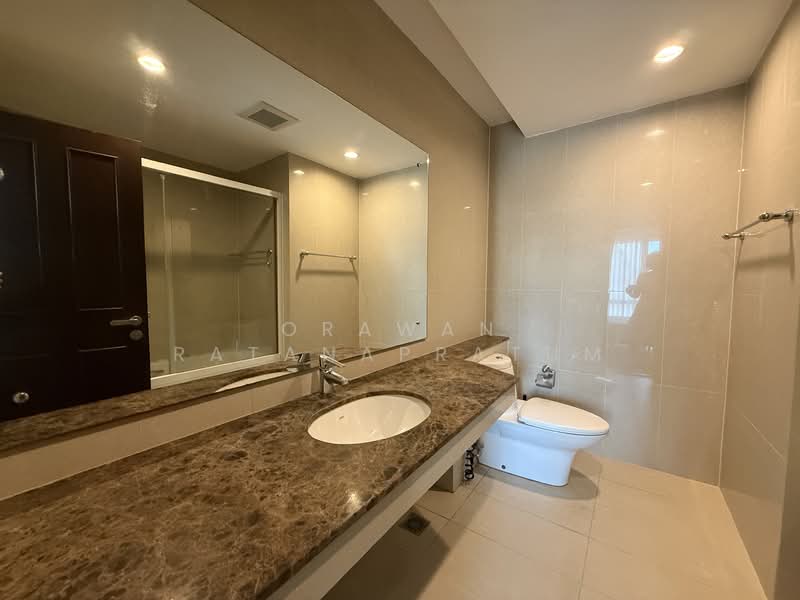 The Prime 11, Bangkok, 29 Soi Sukhumvit 11, Khlongtoei Nua, Watthana, Bangkok, 1 Bedroom, 51 sqm, Condo For Rent, by Orawan Ratanapratum, 500271746 - DDproperty.com