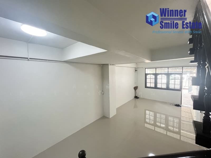 หมู่บ้านไพโรจน์ บางนา, Bangkok, ซ.บางนา-ตราด 27, Bang Na Nuea, Bang Na, Bangkok, 2 Bedrooms, 100 sqm, Townhouse For Sale, by พิชาพัทธ์ เพิ่มศิริทรงรัฐ (คุณพิชา), 500271762 - DDproperty.com