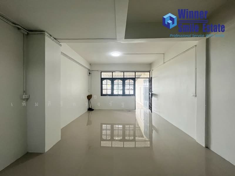 หมู่บ้านไพโรจน์ บางนา, Bangkok, ซ.บางนา-ตราด 27, Bang Na Nuea, Bang Na, Bangkok, 2 Bedrooms, 100 sqm, Townhouse For Sale, by พิชาพัทธ์ เพิ่มศิริทรงรัฐ (คุณพิชา), 500271762 - DDproperty.com
