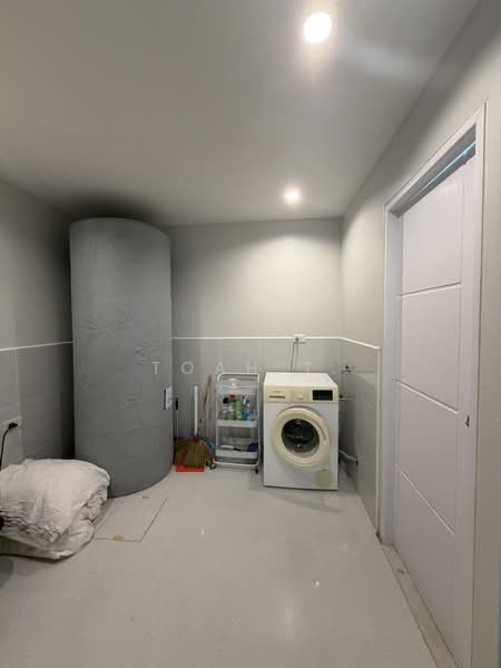 อาคารให้เช่า พระโขนง สุขุมวิท : Buildings for rent in Phra Khanong, Sukhumvit., Bangkok, Phra Kanong, Khlong Toei, Bangkok, , 400 sqm, Shophouse For Rent, by TOAH T., 500271783 - DDproperty.com