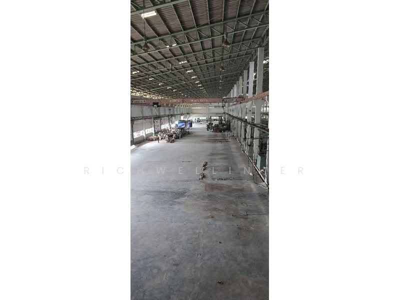 For sale: 12 rai (approximately 4.8 acres), Samut Prakan, Bang Chalong, Bang Plee, Samut Prakan, , 19,600 sqm, Warehouse/Factory For Sale, by richwellinter, 500271824 - DDproperty.com
