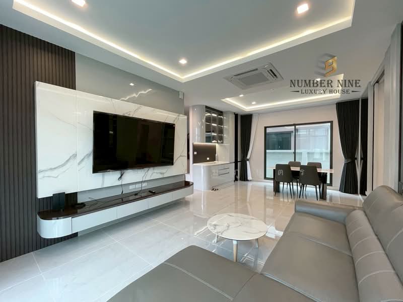 ขาย - Bangkok Boulevard Bangna-Srinakarin : บางกอก บูเลอวาร์ด บางนา-ศรีนครินทร์, สมุทรปราการ