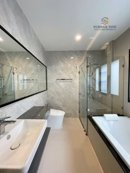ขาย - Bangkok Boulevard Bangna-Srinakarin : บางกอก บูเลอวาร์ด บางนา-ศรีนครินทร์, สมุทรปราการ