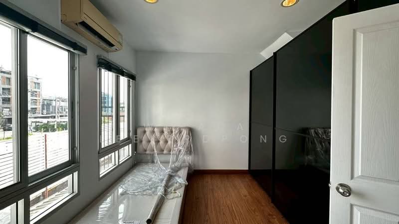 บ้านกลางเมือง Urbanion ลาดพร้าว 71, กรุงเทพ, ลาดพร้าว, ลาดพร้าว, กรุงเทพ, 167 ตร.ม., ทาวน์เฮ้าส์ ขาย, โดย Wipada Leelerdpong, 500271866 - DDproperty.com