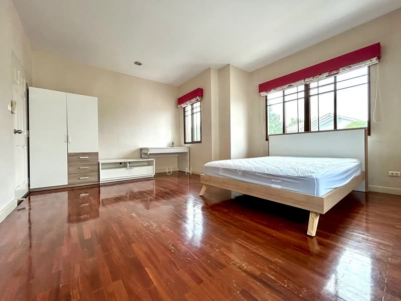Setthasiri Wongwaen-Sukhaphiban 2, Bangkok, Serithai Road, Khan Na Yao, Khan Na Yao, Bangkok, 3 Bedrooms, 180 sqm, Single Detached House For Rent, by Khun Eve, 500271875 - DDproperty.com