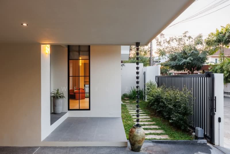 Pool Villa 5 Bed at Pruksa Thong Village, Chiang Mai, San Phi Sua, Muang Chiang Mai, Chiang Mai, 5 Bedrooms, 334 sqm, Villa For Rent, by Wenyu Zhou, 500271889 - DDproperty.com