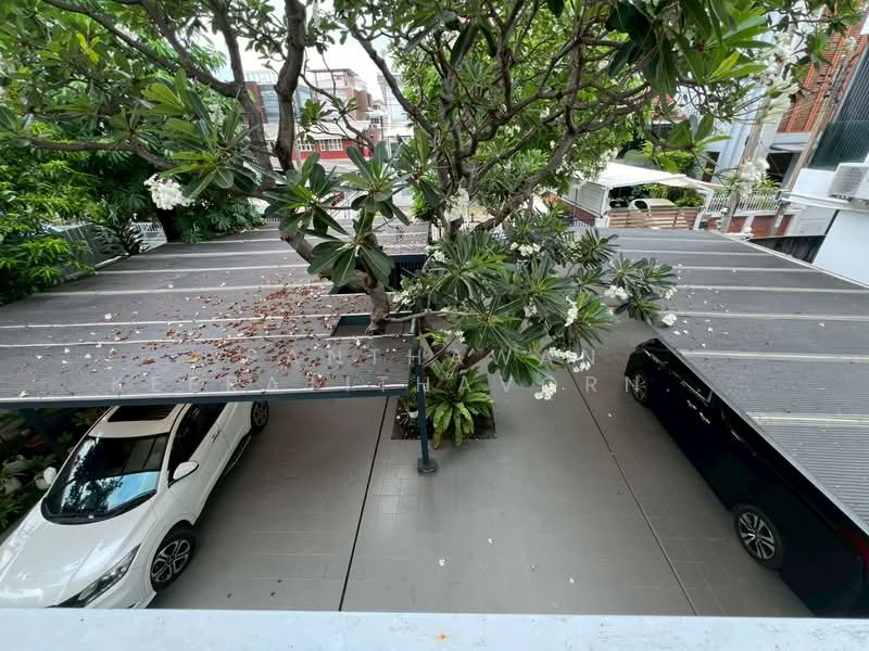 บ้านเดี่ยว 2 ชั้น ซอยมิตรอนันต์ ใกล้รถไฟสามเสน, Bangkok, Phaya Thai, Phaya Thai, Bangkok, 5 Bedrooms, 400 sqm, Single Detached House For Sale, by Panthawan Keeratithavornanan, 500271906 - DDproperty.com