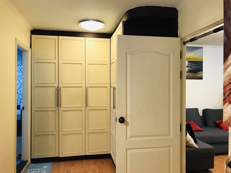 Lumpini Ville Phra Mae Maree-Sathorn, Bangkok, 46 Charoen Krung Road, Yan Nawa, Sathon, Bangkok, 2 Bedrooms, 61 sqm, Condo For Sale, by ภวดล, 500271907 - DDproperty.com