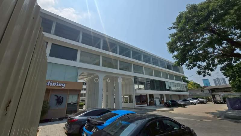 พื้นที่ให้เช่า เอกมัย ทองหล่อ สุขุมวิท : Space for rent in Ekkamai, Thonglor, Sukhumvit., กรุงเทพ, คลองตันเหนือ, วัฒนา, กรุงเทพ, 152 ตร.ม., พื้นที่ขายของ ให้เช่า, โดย TOAH T., 500271914 - DDproperty.com