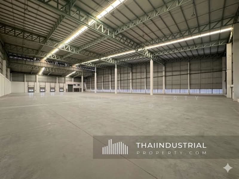 โกดังให้เช่า โรงงานให้เช่า 3,200 ตรม บ่อวิน, ศรีราชา, ชลบุรี /泰国仓库/工厂，出租/出售 (หมายเลขประกาศ: AT2119R), ชลบุรี, บ่อวิน, ศรีราชา, ชลบุรี, 3,200 ตร.ม., โกดัง-โรงงาน ให้เช่า, โดย AT SOKO PROPERTY CO., LTD, 500271917 - DDproperty.com
