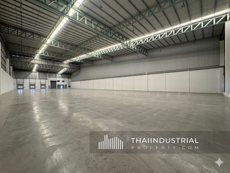 โกดังให้เช่า โรงงานให้เช่า 2,450 ตรม บ่อวิน, ศรีราชา, ชลบุรี/ 泰国仓库/工厂，出租/出售 (หมายเลขประกาศ: AT2118R), ชลบุรี, บ่อวิน, ศรีราชา, ชลบุรี, 2,450 ตร.ม., โกดัง-โรงงาน ให้เช่า, โดย AT SOKO PROPERTY CO., LTD, 500271930 - DDproperty.com
