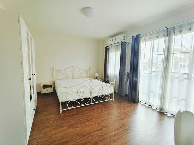 ทาวน์เฮ้าส์ให้เช่า – ใกล้โรงเรียนนานาชาติลานนา – หางดง ค่าเช่า 25,000 บาท / เดือน No.14H1078, Chiang Mai, Ban Waen, Hang Dong, Chiang Mai, 4 Bedrooms, 100 sqm, Townhouse For Rent, by Rutchaporn Tunsiri, 500271971 - DDproperty.com