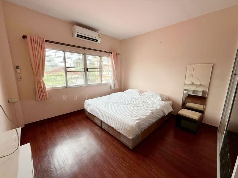 ให้เช่า - ทาวน์เฮ้าส์ให้เช่า – ใกล้ 89 พลาซ่า เพียง 5 นาที ค่าเช่า 15,000 บาท / เดือน รหัสทรัพย์ : No.15H859, เชียงใหม่