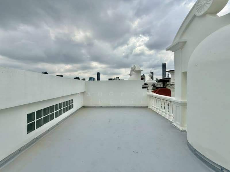 Leo Classic Place, Bangkok, Khlong Tan Nua, Watthana, Bangkok, 3 Bedrooms, 250 sqm, Townhouse For Rent, by Bangkok Residential, 500271979 - DDproperty.com