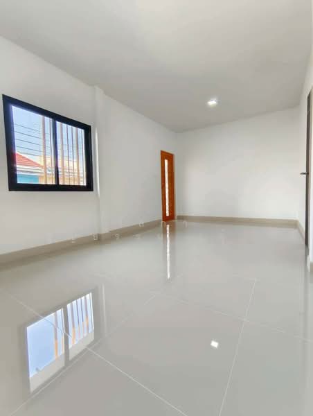 ท่าอิฐ, Nonthaburi, รัตนาธิเบศร์, Bang Kra So, Muang Nonthaburi, Nonthaburi, 3 Bedrooms, 110 sqm, Townhouse For Sale, by Wanlapa Charoonthum, 500272028 - DDproperty.com