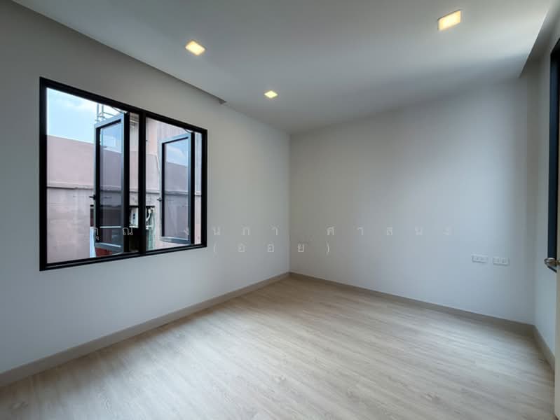 The Cabinet 29, Bangkok, Chorake Bua, Lat Phrao, Bangkok, 3 Bedrooms, 250 sqm, Townhouse For Sale, by คุณรุ่งนภา ศาสนะ (ออย), 500272062 - DDproperty.com