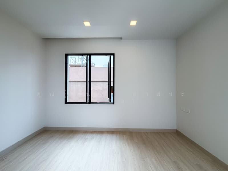 The Cabinet 29, Bangkok, Chorake Bua, Lat Phrao, Bangkok, 3 Bedrooms, 250 sqm, Townhouse For Sale, by คุณรุ่งนภา ศาสนะ (ออย), 500272062 - DDproperty.com