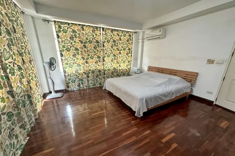 ซอยลาดพร้าว 87 แยก 10 ถนนลาดพร้าว แขวงวังทองหลาง เขตวังทองหลาง กทม. 10310, Bangkok, ลาดพร้าว, Wang Thonglang, Wang Thonglang, Bangkok, 5 Bedrooms, 350 sqm, Single Detached House For Sale, by สง่าชัย ไทรทองคำ, 500272067 - DDproperty.com