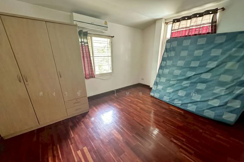 ซอยลาดพร้าว 87 แยก 10 ถนนลาดพร้าว แขวงวังทองหลาง เขตวังทองหลาง กทม. 10310, Bangkok, ลาดพร้าว, Wang Thonglang, Wang Thonglang, Bangkok, 5 Bedrooms, 350 sqm, Single Detached House For Sale, by สง่าชัย ไทรทองคำ, 500272067 - DDproperty.com