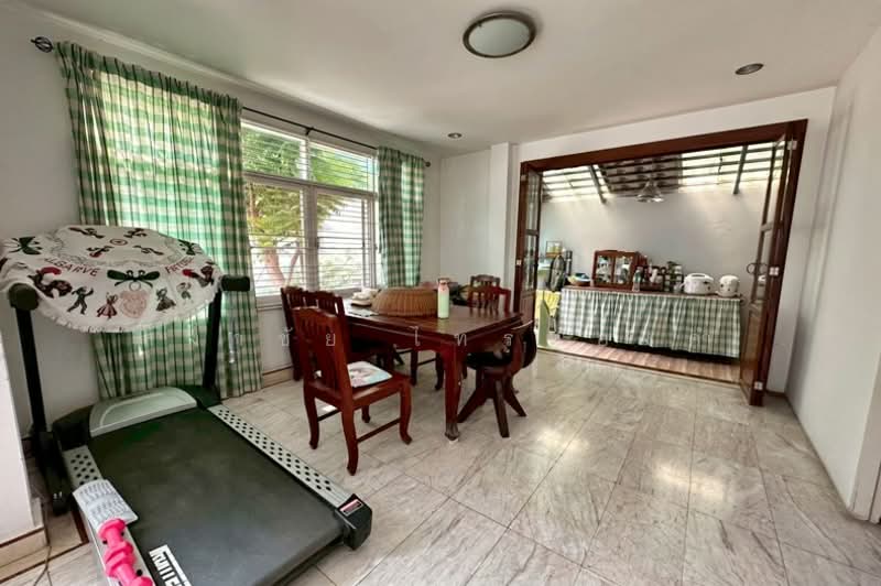 ซอยลาดพร้าว 87 แยก 10 ถนนลาดพร้าว แขวงวังทองหลาง เขตวังทองหลาง กทม. 10310, กรุงเทพ, ลาดพร้าว, วังทองหลาง, วังทองหลาง, กรุงเทพ, 350 ตร.ม., บ้านเดี่ยว ขาย, โดย สง่าชัย ไทรทองคำ, 500272067 - DDproperty.com