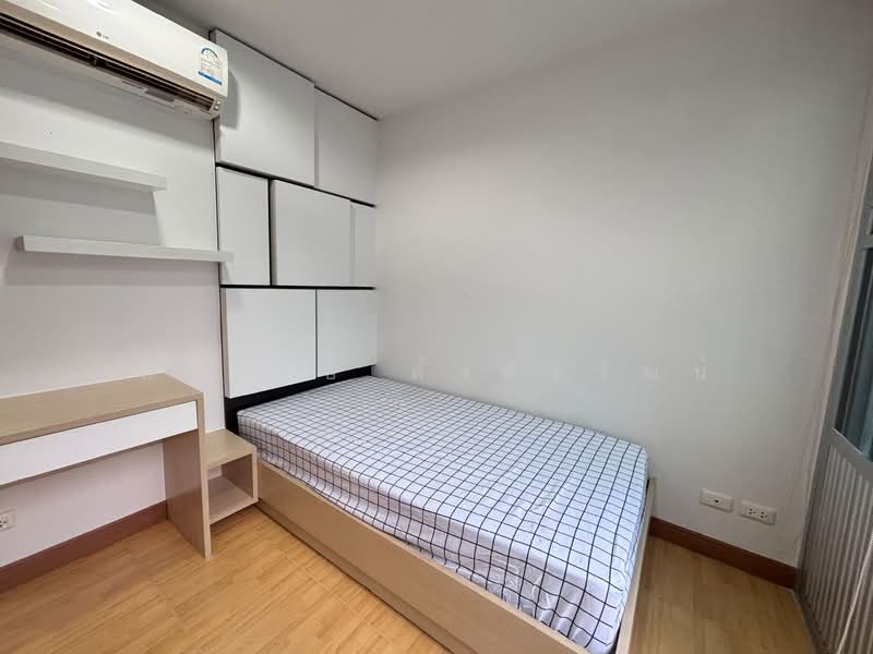 The Station Sathorn-Bangrak, Bangkok, 109 Chareonkrung 65 Road, Yan Nawa, Sathon, Bangkok, 2 Bedrooms, 50 sqm, Condo For Sale, by หริรักษ์ ตั้งติรวัฒน์, 500272089 - DDproperty.com