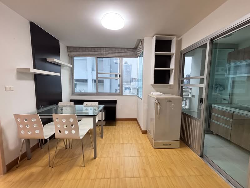 The Station Sathorn-Bangrak, Bangkok, 109 Chareonkrung 65 Road, Yan Nawa, Sathon, Bangkok, 2 Bedrooms, 50 sqm, Condo For Sale, by หริรักษ์ ตั้งติรวัฒน์, 500272089 - DDproperty.com