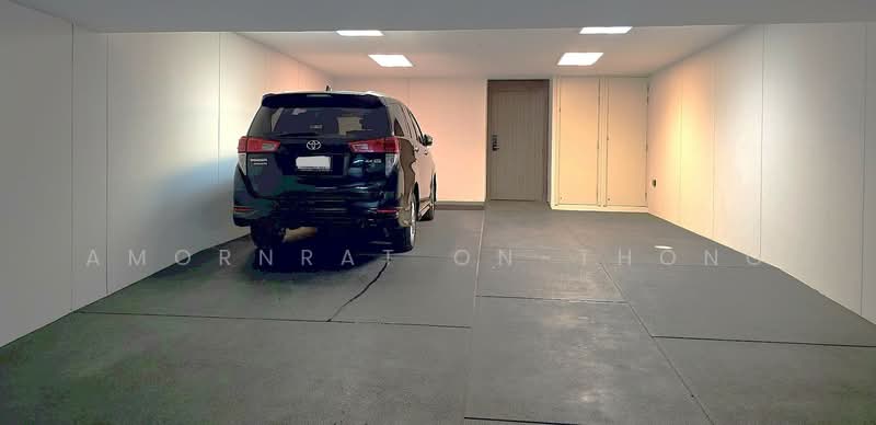 House, Bangkok, Khlong Tan Nua, Watthana, Bangkok, 4 Bedrooms, 425 sqm, Single Detached House For Rent, by Amornrat On-Thong, 500272092 - DDproperty.com