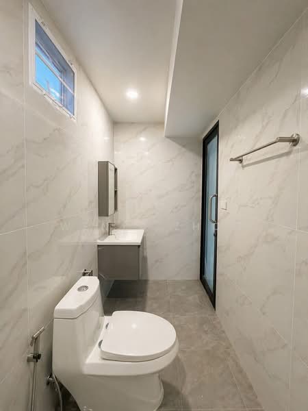 (ThePlant Mahidol-Charoen-Mueang), Chiang Mai, San Ton Pao, San Kamphaeng, Chiang Mai, 3 Bedrooms, 408 sqm, Single Detached House For Rent, by Wenyu Zhou, 500272103 - DDproperty.com