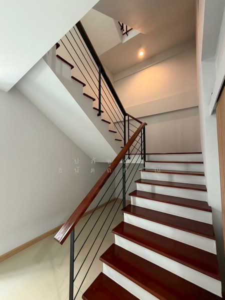 ปรีชา รามคำแหง-กรุงเทพกรีฑา, Bangkok, Khlong Song Ton Nun, Lat Krabang, Bangkok, 4 Bedrooms, 400 sqm, Single Detached House For Sale, by ปภัชญา ธนัตถ์ภรณ์, 500272118 - DDproperty.com