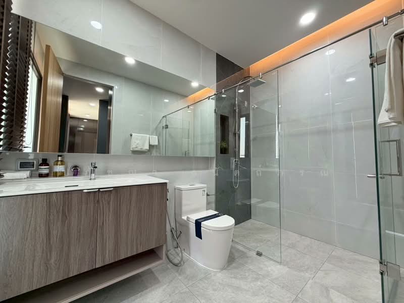 ปรีชา รามคำแหง-กรุงเทพกรีฑา, Bangkok, Khlong Song Ton Nun, Lat Krabang, Bangkok, 4 Bedrooms, 400 sqm, Single Detached House For Sale, by ปภัชญา ธนัตถ์ภรณ์, 500272118 - DDproperty.com