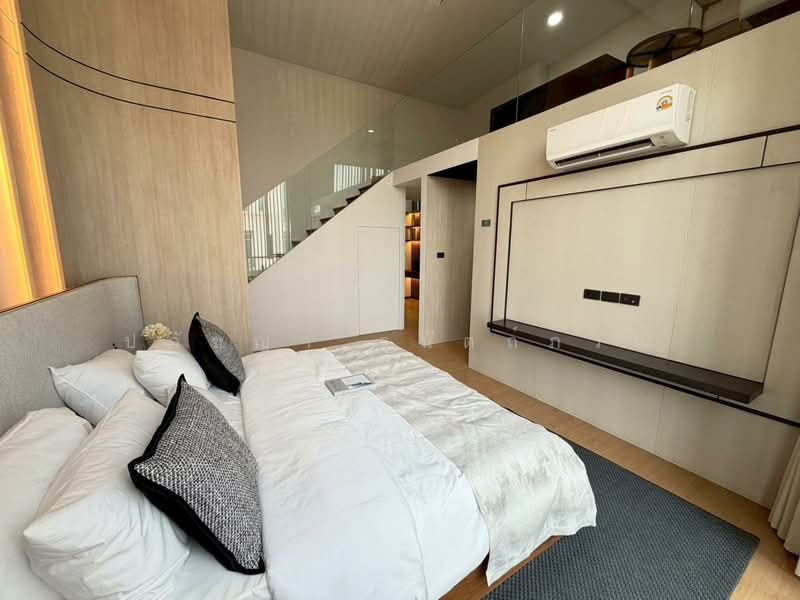 ปรีชา รามคำแหง-กรุงเทพกรีฑา, Bangkok, Khlong Song Ton Nun, Lat Krabang, Bangkok, 4 Bedrooms, 400 sqm, Single Detached House For Sale, by ปภัชญา ธนัตถ์ภรณ์, 500272118 - DDproperty.com