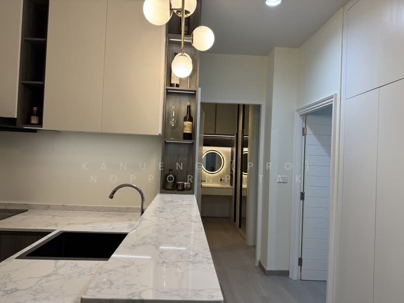 The Fourwings Residence, Bangkok, 335 Srinakarin, Hua Mak, Bang Kapi, Bangkok, 1 Bedroom, 66 sqm, Condo For Sale, by Kanueng (Pro) Noppornpitak, 500272162 - DDproperty.com