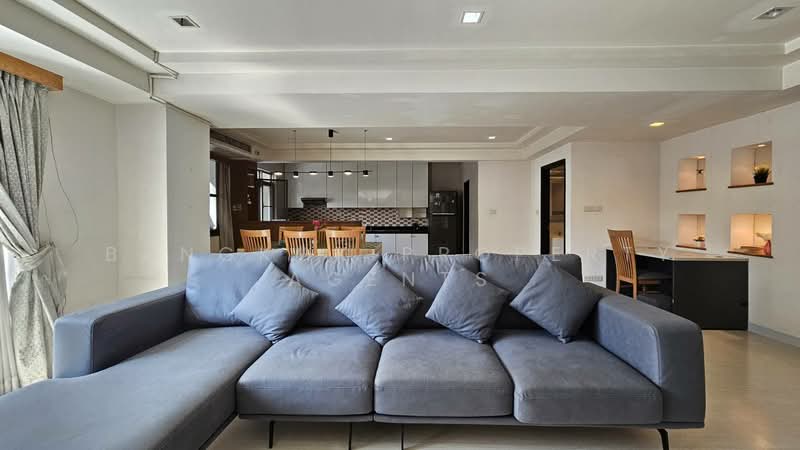 Royal Castle Sukhumvit, Bangkok, 30 Soi Sukhumvit 39, Khlongtoei Nua, Watthana, Bangkok, 3 Bedrooms, 160 sqm, Condo For Rent, by BANGKOK PROPERTY AGENTS, 500272195 - DDproperty.com