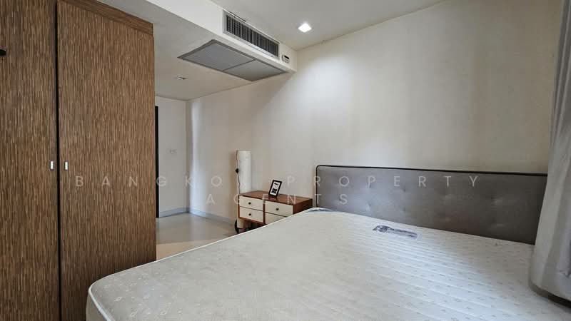 Royal Castle Sukhumvit, Bangkok, 30 Soi Sukhumvit 39, Khlongtoei Nua, Watthana, Bangkok, 3 Bedrooms, 160 sqm, Condo For Rent, by BANGKOK PROPERTY AGENTS, 500272195 - DDproperty.com