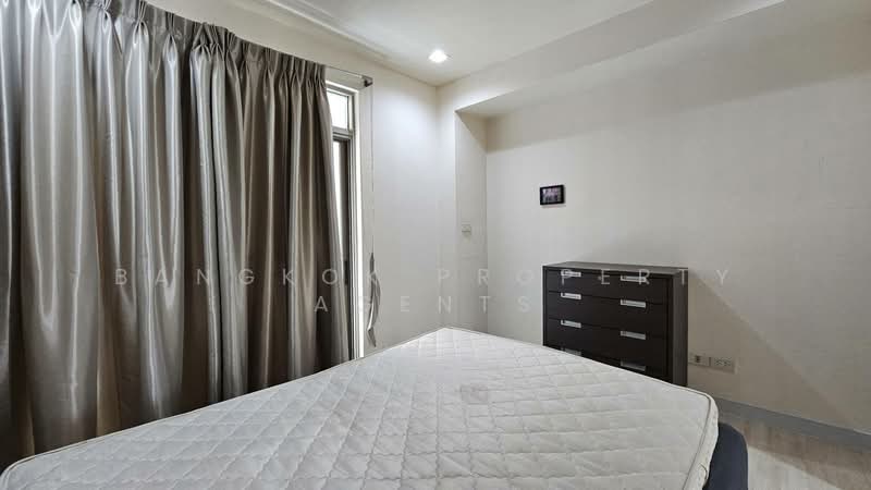 Royal Castle Sukhumvit, Bangkok, 30 Soi Sukhumvit 39, Khlongtoei Nua, Watthana, Bangkok, 3 Bedrooms, 160 sqm, Condo For Rent, by BANGKOK PROPERTY AGENTS, 500272195 - DDproperty.com