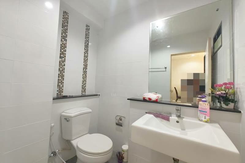 The Metro Pattanakarn-Srinakarin, Bangkok, Soi On Nut 80 Yak 5, Prawet, Prawet, Bangkok, 3 Bedrooms, 180 sqm, Townhouse For Sale, by คุณเจ, 500272203 - DDproperty.com