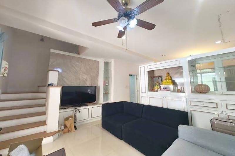 The Metro Pattanakarn-Srinakarin, Bangkok, Soi On Nut 80 Yak 5, Prawet, Bangkok, 3 Bedrooms, 180 sqm, Townhouse For Sale, by คุณปิ่น , 500272203 - DDproperty.com
